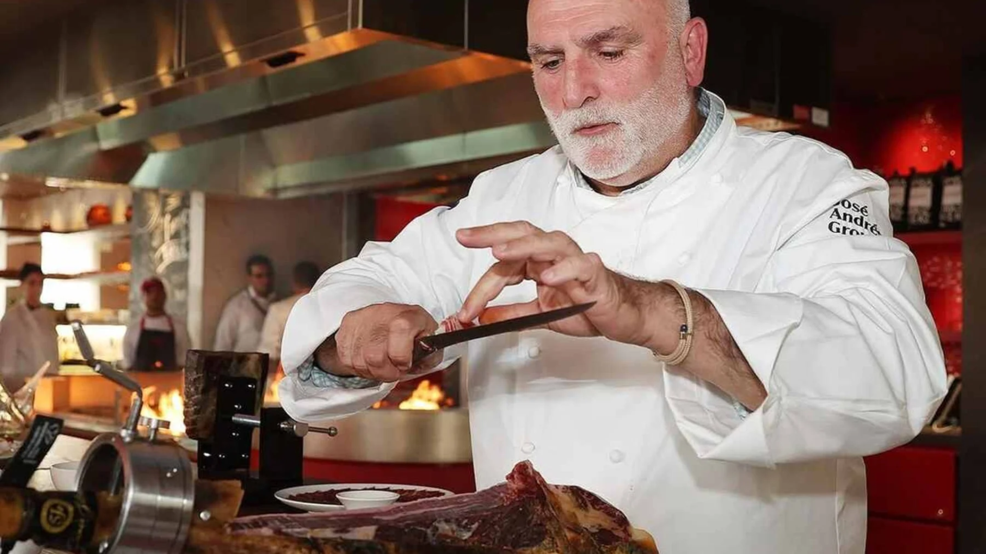 José Andrés: El chef que cocina estrellas y alimenta esperanzas